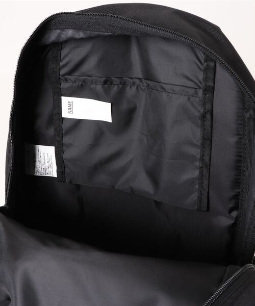 THRASHER(スラッシャー)の「【THRASHER/スラッシャー】BackPack Kids 16L バックパック 撥水加工 リフレクター ブランドロゴ(バックパック/リュック・メンズ・ブラック/ブラック系その他/ブラック×ホワイト・FREE)」の4枚目の写真