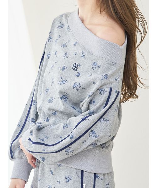 SNIDEL（スナイデル）の「【WEB限定カラーあり】UVワンショルスウェットプルオーバー（スウェット・レディース・その他/グリーン/ネイビー/グレー/ライトピンク・F）」の16枚目の写真