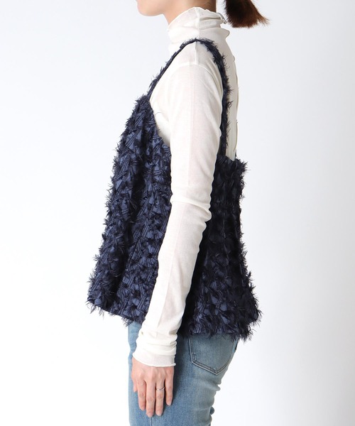 Jines(ジネス)の「デニムライクカットジャカード キャミビスチェ【セットアップ可】(シャツ/ブラウス・レディース・ブラック/インディゴブルー・38)」の16枚目の写真