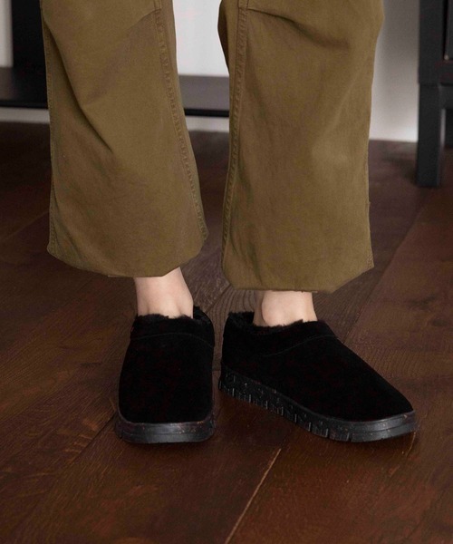 Minnetonka（ミネトンカ）の「MINNETONKA（ミネトンカ） / ボアスリッポン NEVA（スニーカー・レディース・チャコールグレー/タン/ブラック/ストーン・6/7/9/8）」の22枚目の写真