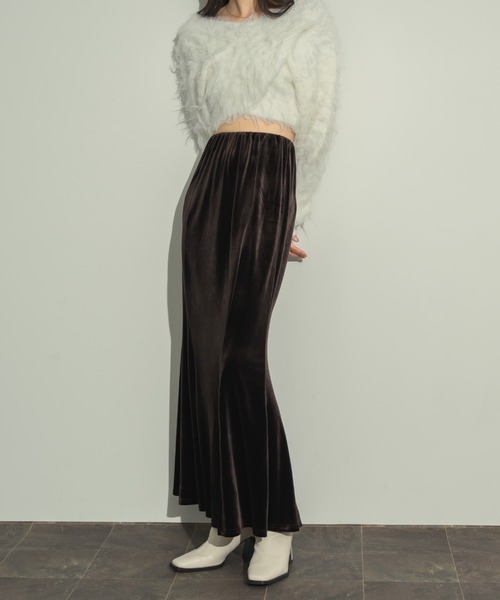 NEUNA（ヌナ）の「ベロアマーメイドスカート（スカート・レディース・ブラック/ブラウン・FREE）」の22枚目の写真