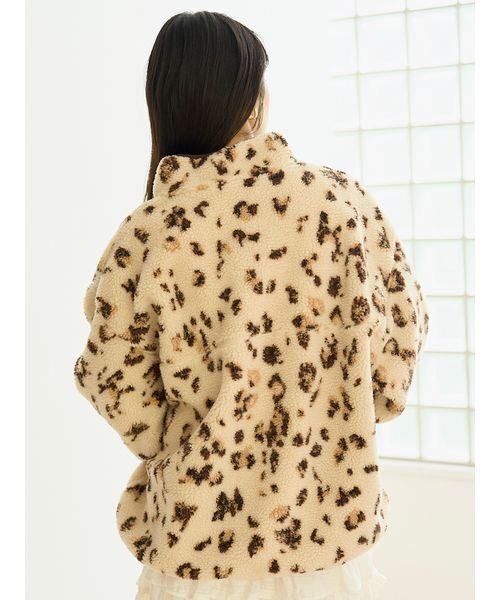 SNIDEL（スナイデル）の「ハーフジッププルオーバー（Tシャツ/カットソー・レディース・オフホワイト/グレー/レオパード・F）」の7枚目の写真