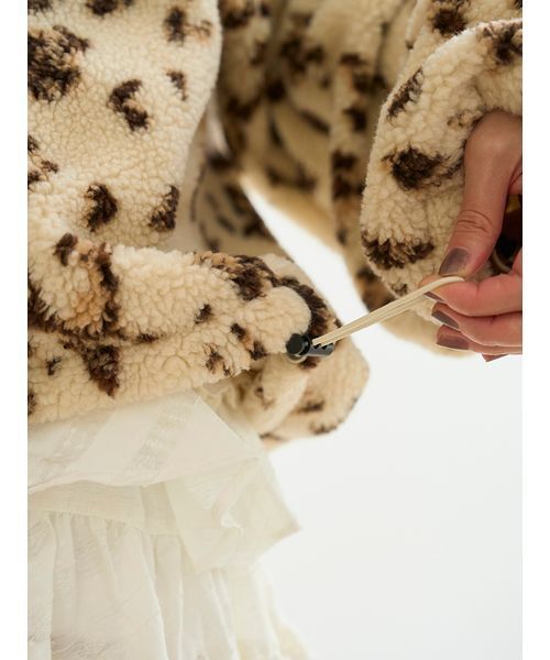 SNIDEL（スナイデル）の「ハーフジッププルオーバー（Tシャツ/カットソー・レディース・オフホワイト/グレー/レオパード・F）」の15枚目の写真