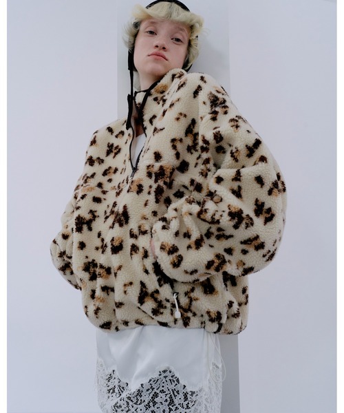 SNIDEL（スナイデル）の「ハーフジッププルオーバー（Tシャツ/カットソー・レディース・オフホワイト/グレー/レオパード・F）」の4枚目の写真