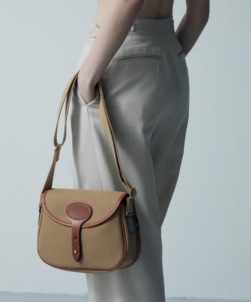 BRADY（ブレディー）の「Brady(ブレディ) COLNE（ショルダーバッグ・レディース・ブラウン/カーキ・F）」の2枚目の写真