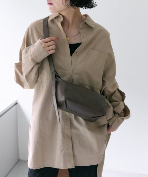 ear PAPILLONNER(イアパピヨネ)の「ビッグサイズシャツ【SUM1 STYLE(スミスタイル)】(シャツ/ブラウス・レディース・アイボリー/サンドベージュ・FREE)」の16枚目の写真