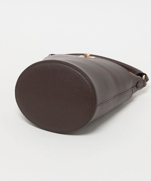 UNITED ARROWS（ユナイテッドアローズ）の「ソフト コンビ バケットバッグ（ショルダーバッグ・レディース・ダークブラウン/ナチュラル・FREE）」の12枚目の写真