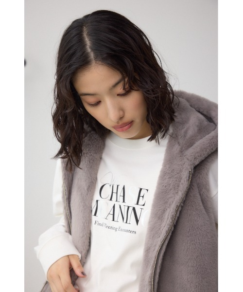AZUL by moussy(アズールバイマウジー)の「フードファーベスト(ベスト・レディース・グレー/アイボリー/ブラック・FREE)」の9枚目の写真
