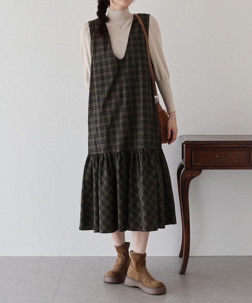 BLUEEAST（ブルーイースト）の「チェックジャンパースカート（ジャンパースカート・レディース・ブラック系/ブラック・MEDIUM）」の12枚目の写真