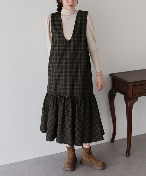 BLUEEAST（ブルーイースト）の「チェックジャンパースカート（ジャンパースカート・レディース・ブラック系/ブラック・MEDIUM）」の13枚目の写真