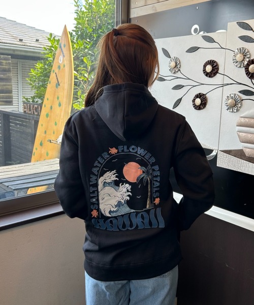 Loco Ocean(ロコオーシャン)の「バックプリント ハワイサーフ パーカー(パーカー・レディース・ピンク/ブラック/クリーム・M/L)」の15枚目の写真