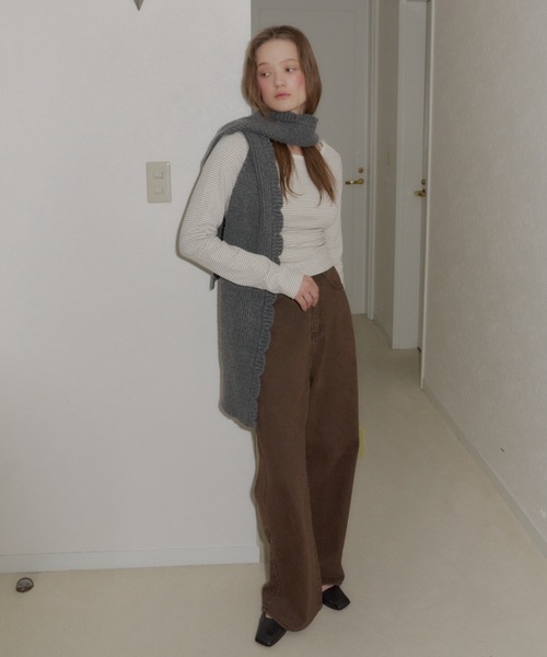 GIUNON（ジウノン）の「2way scallop hood muffler / 2wayスカラップフードマフラー（マフラー・レディース・ブラック/レッド/グレー・FREE）」の5枚目の写真