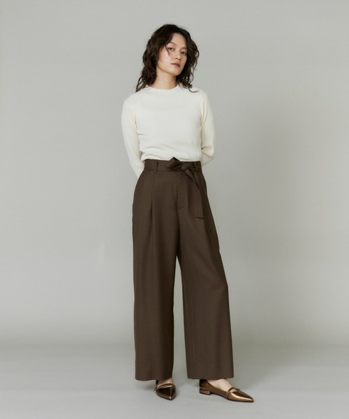INED（イネド）の「ライトカルゼ ベルテッドワイドパンツ（その他パンツ・レディース・オフホワイト/ブラック/ブラウン/ベージュ・7号/9号/11号）」の21枚目の写真