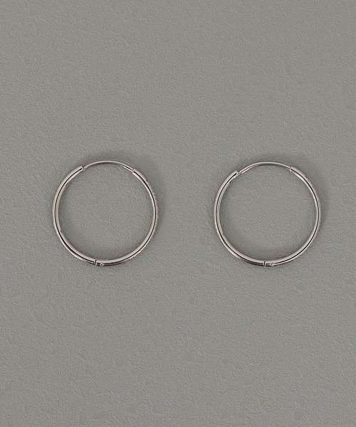 ORLEAN(オルレアン)の「【ORLEAN】ビジューハーフエタニティフープピアス ストーン 10mm 15mm(ピアス(両耳用)・レディース・シルバー系1/ゴールド/ゴールド系1/シルバー・フリー)」の15枚目の写真