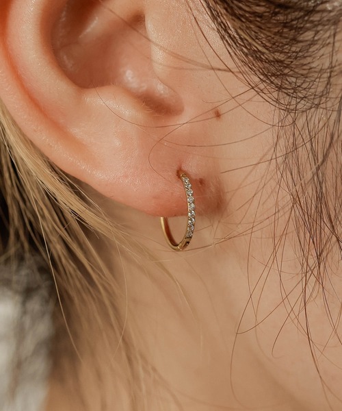 ORLEAN(オルレアン)の「【ORLEAN】ビジューハーフエタニティフープピアス ストーン 10mm 15mm(ピアス(両耳用)・レディース・シルバー系1/ゴールド/ゴールド系1/シルバー・フリー)」の12枚目の写真