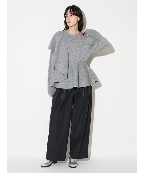 ショルダーフリルペプラムニット（ニット/セーター）｜ELENDEEK