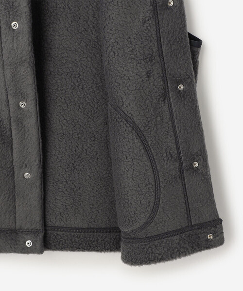 DANTON（ダントン）の「DANTON | ダブルフェイスボア スタンドカラーベスト MEN（ベスト・メンズ・ブラック/チャコール・M/L）」の11枚目の写真