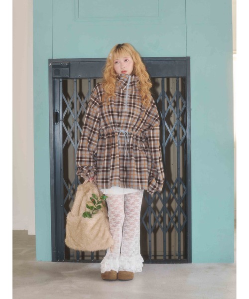 WC（ダブル シー）の「ヘムフリルレースフレアパンツ（その他パンツ・レディース・ブラウン/ホワイト/ブラック・FREE）」の15枚目の写真