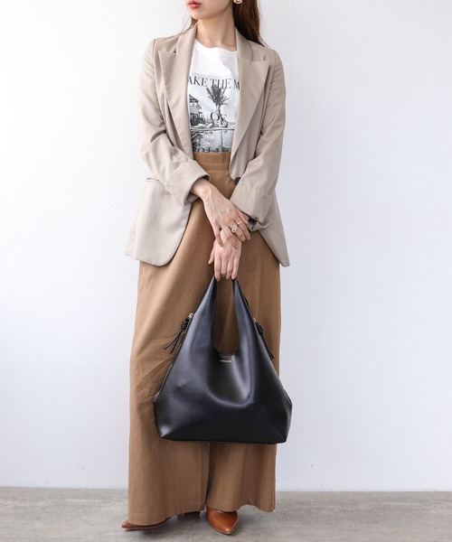 Cepica(セピカ)の「3ピースソフト合成皮革トートバッグ(トートバッグ・レディース・ブラック/シルバー・FREE)」の7枚目の写真