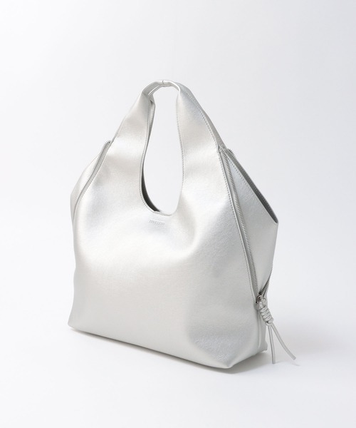 Cepica(セピカ)の「3ピースソフト合成皮革トートバッグ(トートバッグ・レディース・ブラック/シルバー・FREE)」の17枚目の写真