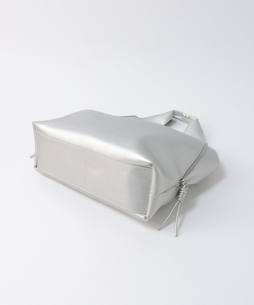 Cepica(セピカ)の「3ピースソフト合成皮革トートバッグ(トートバッグ・レディース・ブラック/シルバー・FREE)」の18枚目の写真