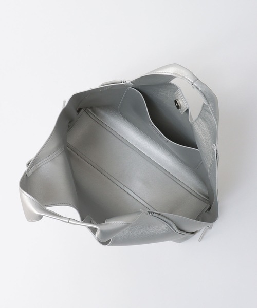 Cepica(セピカ)の「3ピースソフト合成皮革トートバッグ(トートバッグ・レディース・ブラック/シルバー・FREE)」の19枚目の写真