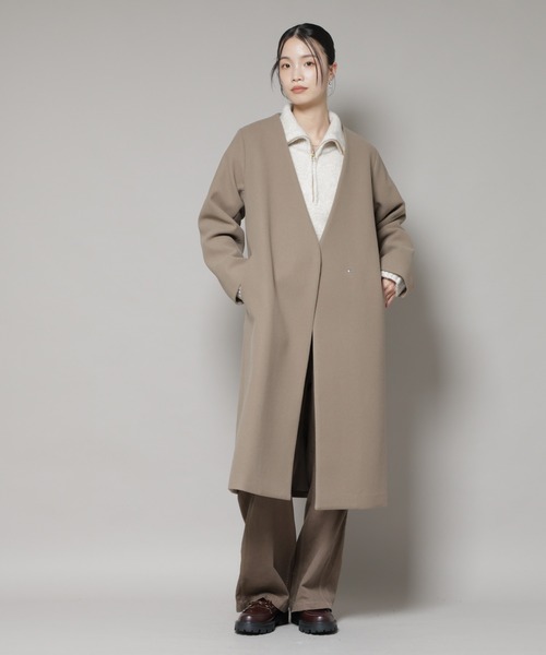 NANO universe（ナノユニバース）の「Vネックノーカラーコート（ノーカラーコート・レディース・ブラック/ライトベージュ/モカ・FREE）」の2枚目の写真