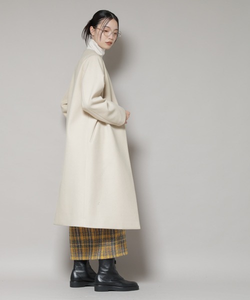 NANO universe（ナノユニバース）の「Vネックノーカラーコート（ノーカラーコート・レディース・ブラック/ライトベージュ/モカ・FREE）」の15枚目の写真