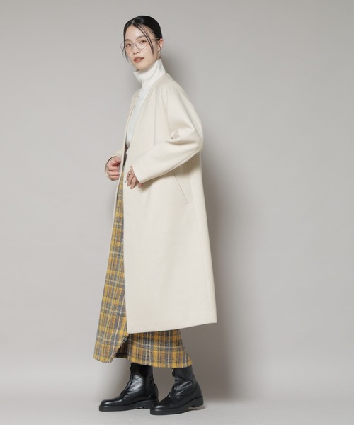 NANO universe（ナノユニバース）の「Vネックノーカラーコート（ノーカラーコート・レディース・ブラック/ライトベージュ/モカ・FREE）」の17枚目の写真