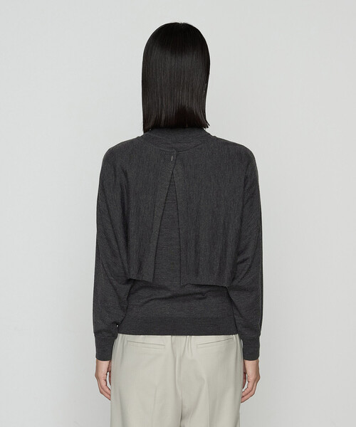 COMME CA（コムサ）の「ウール梳毛 ツインニット（アンサンブル・レディース・トップグレー/レッド/チャコール/サックスブルー・11号/9号）」の21枚目の写真