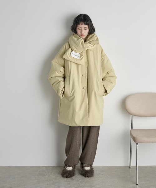 THE YOn（ザヨン）の「ストールセットミドルパフジャケット（ダウンジャケット/コート・レディース・ブラック/ブラウン/イエロー・FREE）」の8枚目の写真