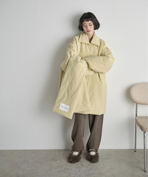 THE YOn（ザヨン）の「ストールセットミドルパフジャケット（ダウンジャケット/コート・レディース・ブラック/ブラウン/イエロー・FREE）」の19枚目の写真