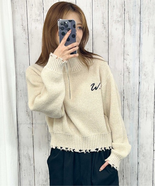 GORGE（ゴージ）の「《ダメージ×ハーフジップ》レディース ニットプルオーバー ショート丈 秋冬（ニット/セーター・レディース・アイボリー/ネイビー/ボルドー・F）」の4枚目の写真