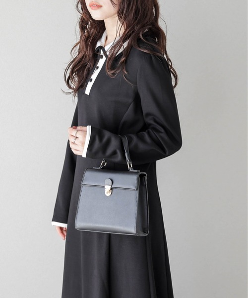 AMELY(エミリー)の「バイカラーポロワンピース(ワンピース・レディース・ブラック/グレー/モカ・フリー)」の14枚目の写真