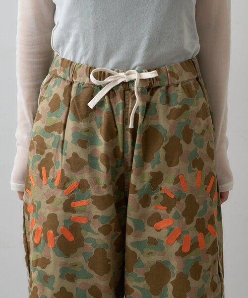 SOUNDSGOOOOD（サウンズグッド）の「【SOUNDS GOOOOD】加工ダックフリンジパンツ（チノパンツ・レディース・カーキ・ONE SIZE）」の13枚目の写真