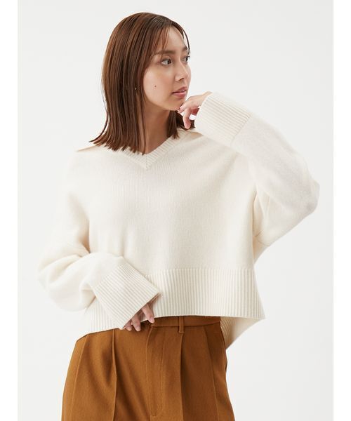 セール】ウールカシミヤ衿付きVネックニット（ニット/セーター）｜Mila