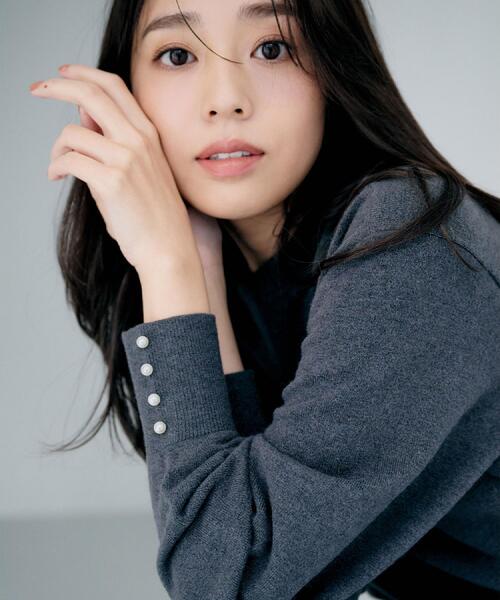 index（インデックス）の「ふんわりボトルネックパフスリーブニット【洗濯機OK】（ニット/セーター・レディース・オフホワイト/グレー/チャコールグレー/イエロー系その他/ピンク/サックスブルー系7・36/38/40/42）」の9枚目の写真