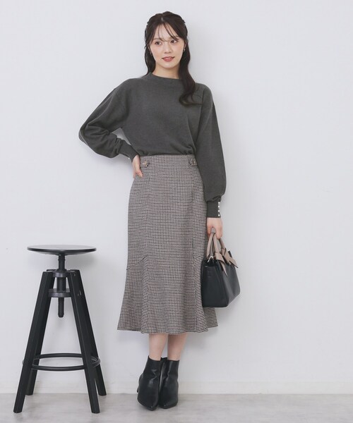 index（インデックス）の「ふんわりボトルネックパフスリーブニット【洗濯機OK】（ニット/セーター・レディース・オフホワイト/グレー/チャコールグレー/イエロー系その他/ピンク/サックスブルー系7・36/38/40/42）」の20枚目の写真