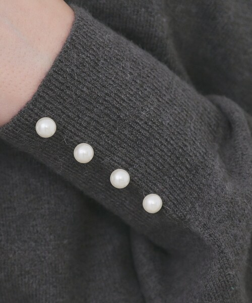 index（インデックス）の「ふんわりボトルネックパフスリーブニット【洗濯機OK】（ニット/セーター・レディース・オフホワイト/グレー/チャコールグレー/イエロー系その他/ピンク/サックスブルー系7・36/38/40/42）」の22枚目の写真