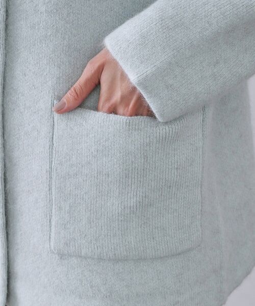 OPAQUE.CLIP（オペークドットクリップ）の「アンゴラ/フォックスブレンド　ニットカーディガン【洗濯機OK】（カーディガン/ボレロ・レディース・アイボリー/ブラウン系/グリーン系・00）」の6枚目の写真