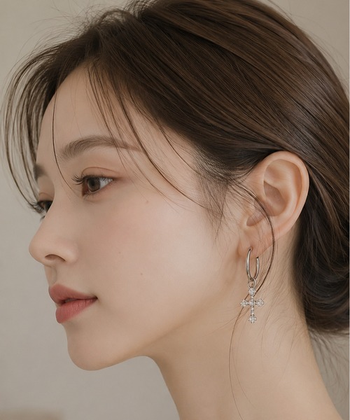 NOLITA LABORATORY(ノリータラボラトリー)の「【 NOLITA / ノリータ 】 2Way クロスチャーム フープ イヤリング JOY-SOU(イヤリング・レディース・ゴールド/シルバー・FREE)」の9枚目の写真