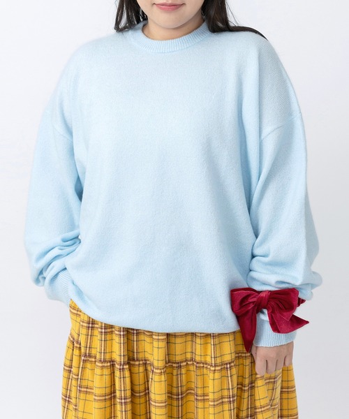 PUNYUS（プニュズ）の「クルーネックカラーニット（ニット/セーター・レディース・サックスブルー/ライトピンク/ブラック/グレー/グリーン/イエロー・1/2/3/4）」の4枚目の写真