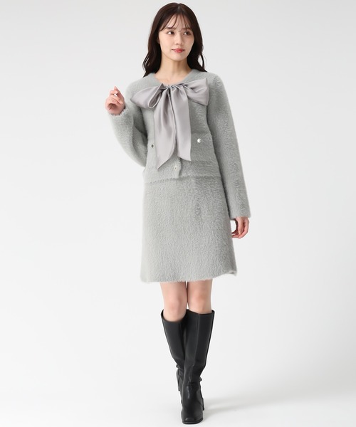 31 Sons de mode（トランテアン　ソン　ドゥ　モード）の「2025秋冬新作 シャギーカーデ×ミニスカセットアップ（セットアップ・レディース・グレー/ブラウン/ピンク・ﾌﾘ-）」の4枚目の写真