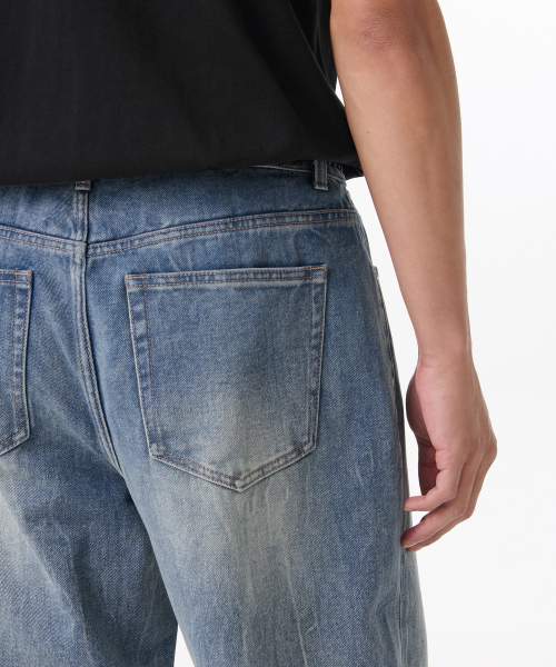 MUSINSA STANDARD（ムシンサスタンダード）の「クリーズウォッシュドルーズストレートデニムパンツ[ライトインディゴ]（デニムパンツ・メンズ・その他・40/38/33/26/27/28/29/42/36/34/32/30/31）」の5枚目の写真