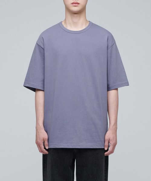 MUSINSA STANDARD（ムシンサスタンダード）の「リラックスフィットクルーネックTシャツ[パープルグレー]（Tシャツ/カットソー・メンズ・その他・LARGE/X-LARGE/XX-LARGE/XXX-LARGE/SMALL/MEDIUM）」の2枚目の写真