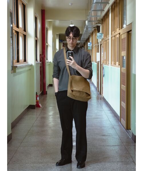 MUSINSA STANDARD（ムシンサスタンダード）の「リラックスフィットシルキーシャツ [ガンメタル]（シャツ/ブラウス・メンズ・その他・SMALL/MEDIUM/LARGE/X-LARGE/XX-LARGE）」の3枚目の写真