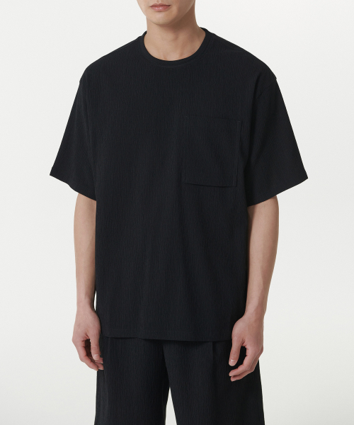 MUSINSA STANDARD（ムシンサスタンダード）の「クリーンクルオーバーサイズウーブンTシャツ[ブラック]（Tシャツ/カットソー・メンズ・その他・MEDIUM/LARGE/X-LARGE/XX-LARGE）」の2枚目の写真