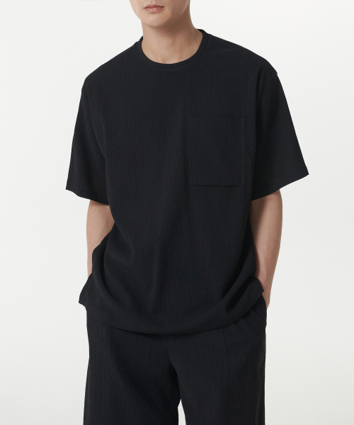 MUSINSA STANDARD（ムシンサスタンダード）の「クリーンクルオーバーサイズウーブンTシャツ[ブラック]（Tシャツ/カットソー・メンズ・その他・MEDIUM/LARGE/X-LARGE/XX-LARGE）」の3枚目の写真