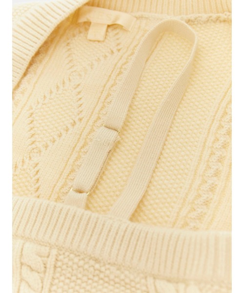 Guess(ゲス)の「Long Sleeves Shrug Cable Daphne Dress ニットワンピース(ワンピース・レディース・ブラウン/チャコールグレー/アイボリー・MEDIUM/X-SMALL/SMALL/LARGE)」の5枚目の写真