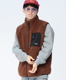 GERRY（ジェリー）の「GERRY (ジェリー) シープボア ナイロン切り替え スタンドカラー フリースベスト（ベスト）」